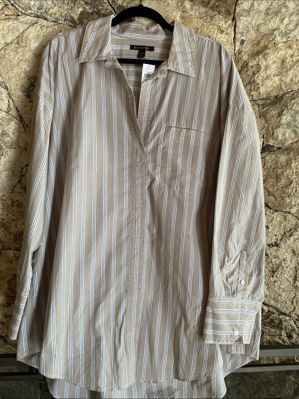 Banana Republic collared shirt - XXL - new with tags